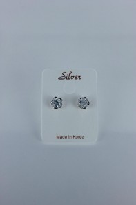 Basic flower cubic zirconia earring with silver post